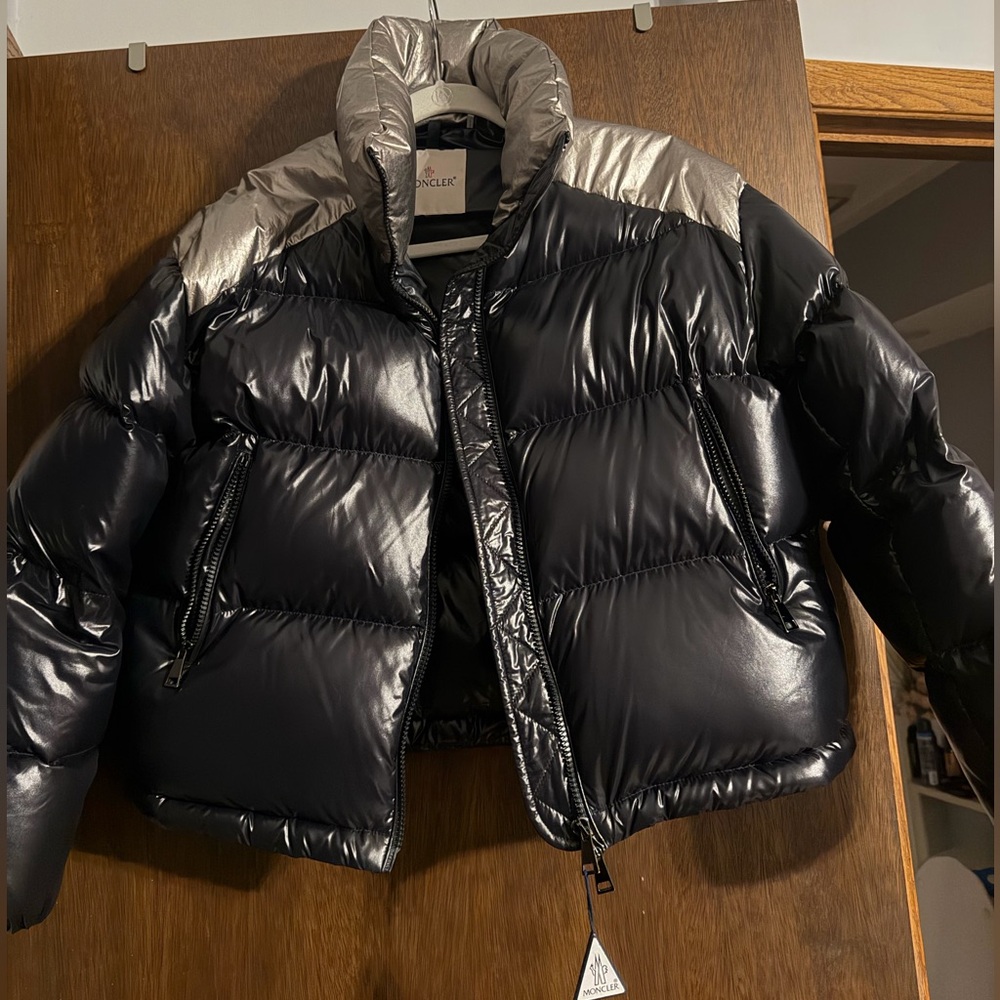 Moncler Cuscute Two-Tone Black and Silver Puffer Coat - Picture 6 of 9
